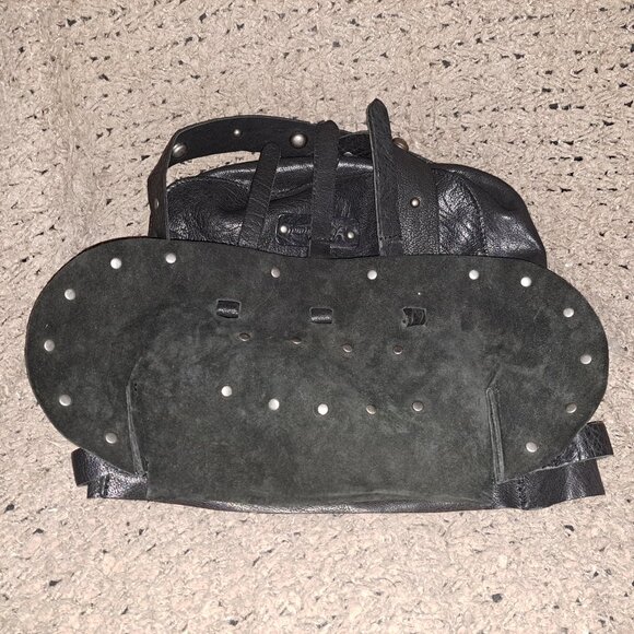 LUCKY BRAND Large Black Leather Saddlebag Studded Shoulder/XBody-Excellent - Picture 8 of 9